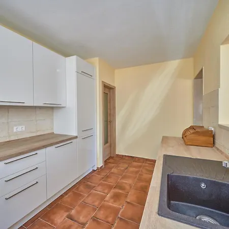 Anovi Homes By Litto