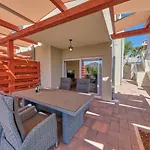 Apartman Anovi Homes By Litto - 5 Min Walk To