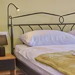 Anovi Homes By Litto - 5 Min Walk To Apartman