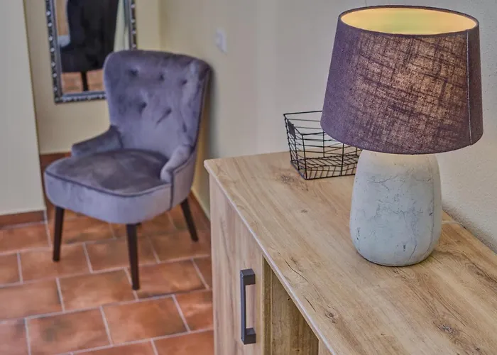 Anovi Homes By Litto - 5 Min Walk To Διαμέρισμα