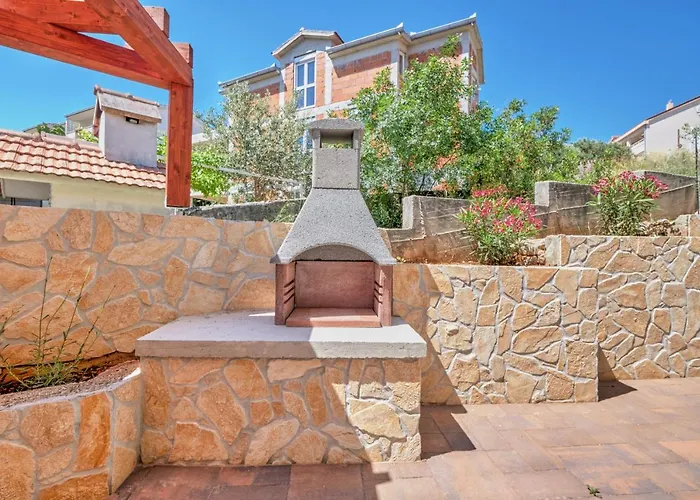 Διαμέρισμα Anovi Homes By Litto - 5 Min Walk To Τρογκίρ