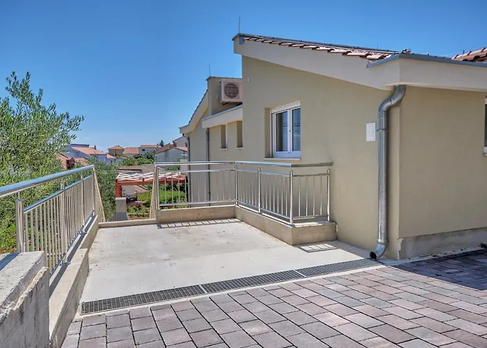 Anovi Homes By Litto - 5 Min Walk To Διαμέρισμα Τρογκίρ