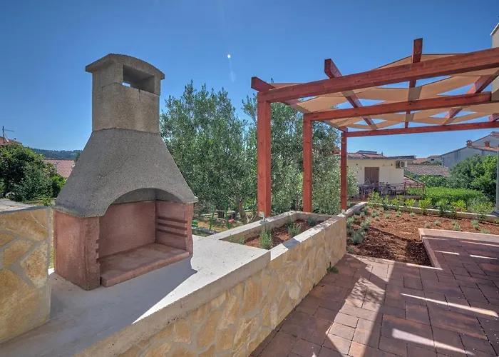 Anovi Homes By Litto - 5 Min Walk To Апартаменти *