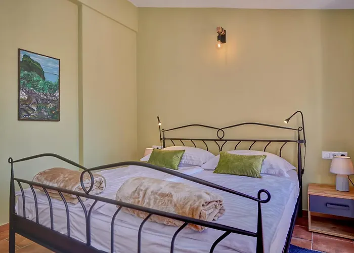 Anovi Homes By Litto - 5 Min Walk To Апартаменти *